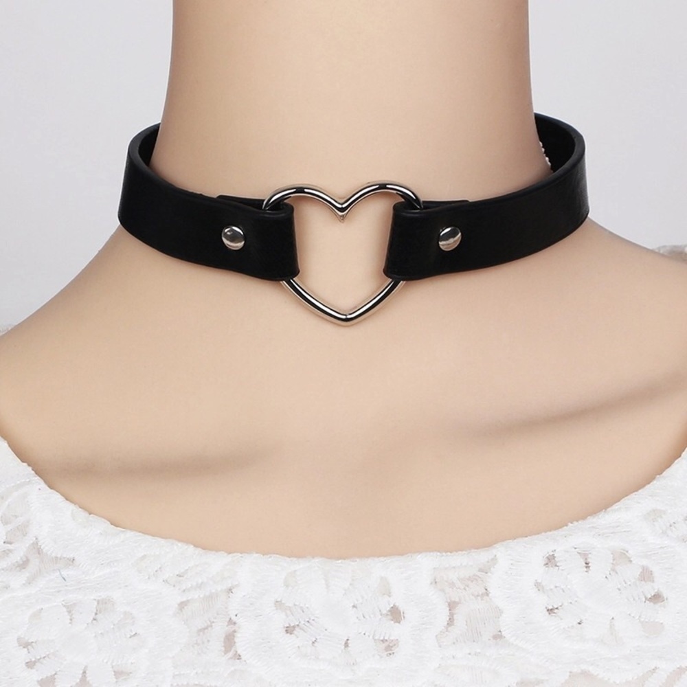 Black And Brown Heart PU Leather Choker.